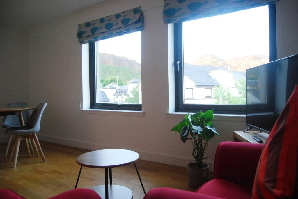 Central Two Bed Flat Close To Arthur'S Seat And University Единбург Екстер'єр фото